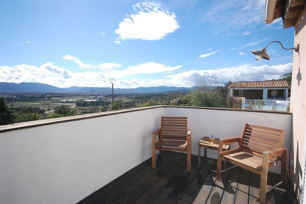 Aloasis Bed & Breakfast Grimaud Bagian luar foto